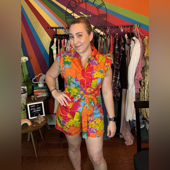 ABOUT ME 🌈⭐️ - Picture 6 of 15